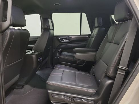 Used 2021 Chevrolet Tahoe RST w/ Luxury Package image 14