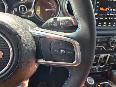 Used 2023 Jeep Wrangler Rubicon image 31