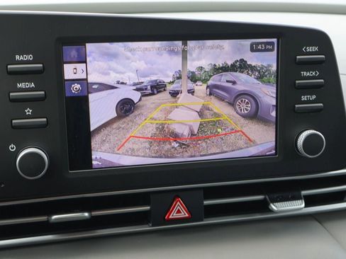 New 2026 Hyundai Elantra SEL Sport FWD image 4