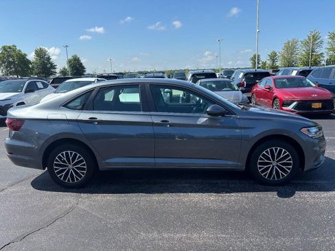 Used 2021 Volkswagen Jetta S w/ Driver Assistance Package FWD image 2