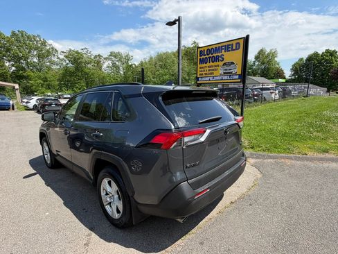 Used 2019 Toyota RAV4 XLE w/ Convenience Package AWD/4WD image 7