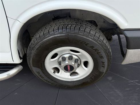 Used 2016 GMC Savana 3500 LT w/ LT Preferred Equipment Group image 18