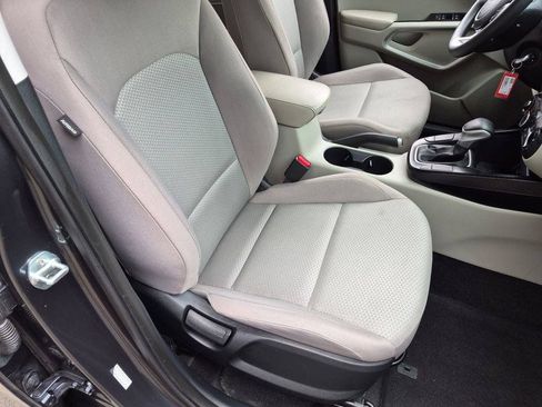Certified 2022 Kia Soul LX w/ Technology Package FWD image 24
