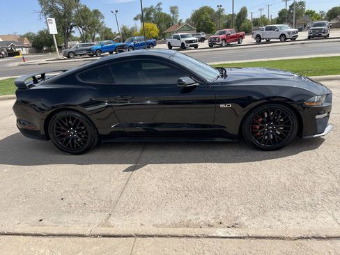 Used 2019 Ford Mustang GT Premium w/ GT Performance Package RWD image 5