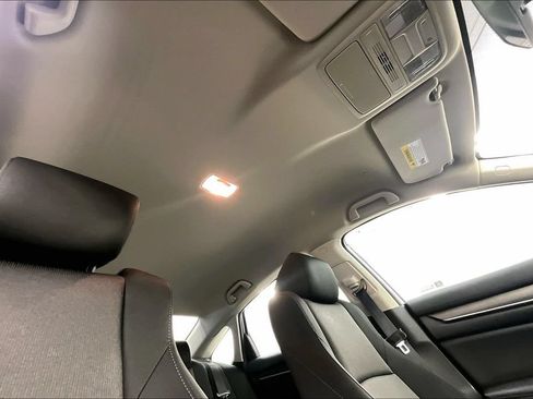 Used 2022 Honda Accord LX image 28