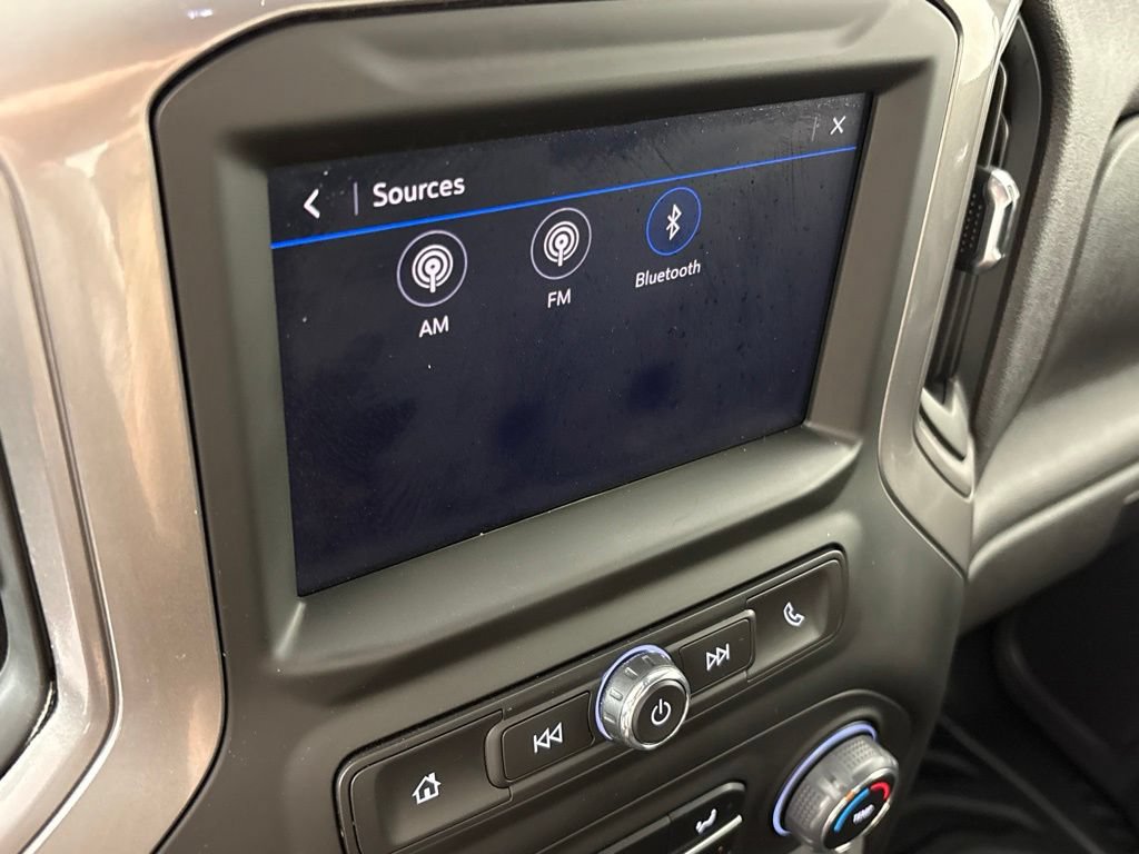 Used 2025 Chevrolet Silverado 1500 W/T RWD image 33
