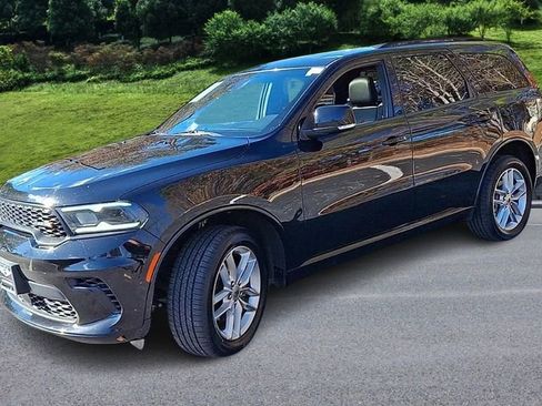 Used 2024 Dodge Durango GT image 4