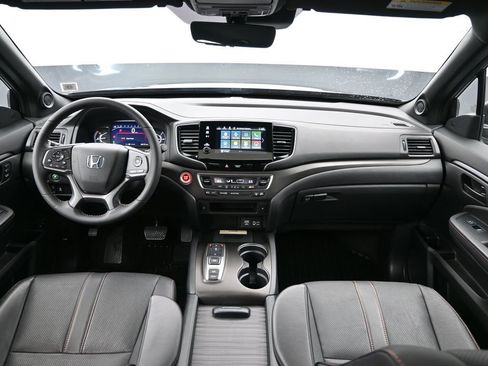 Certified 2022 Honda Passport TrailSport image 27