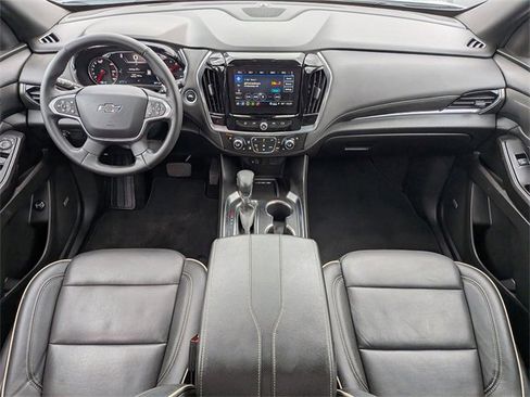 Used 2024 Chevrolet Traverse Premier w/ Redline Edition image 17