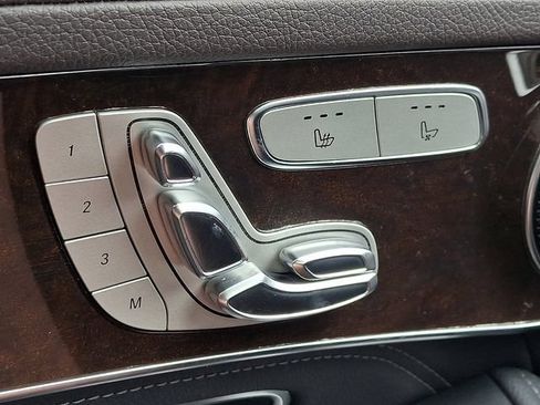 Used 2016 Mercedes-Benz GLC 300 4MATIC image 26