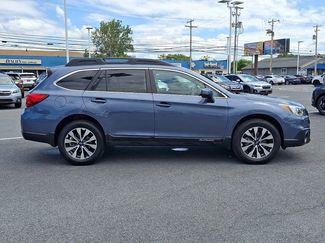 Used 2016 Subaru Outback 3.6R Limited AWD/4WD video 4