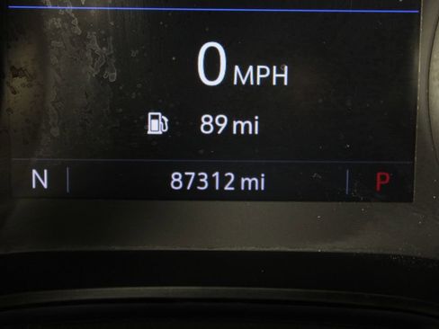 Used 2021 Buick Encore GX Select FWD image 29