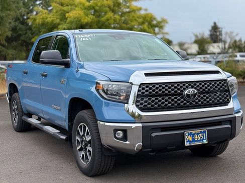 Used 2019 Toyota Tundra SR5 w/ TRD Off Road Package AWD/4WD image 7