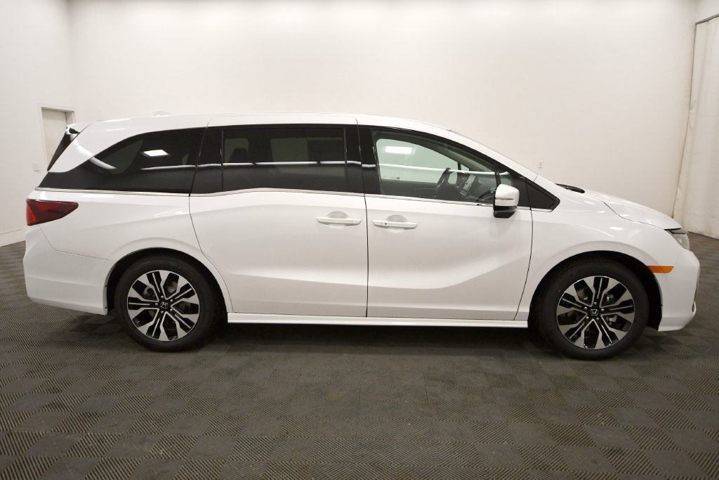 New 2027 Honda Odyssey Elite image 8