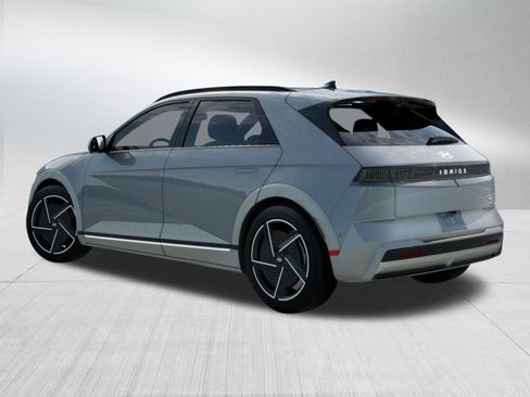New 2026 Hyundai Ioniq 5 Limited image 5