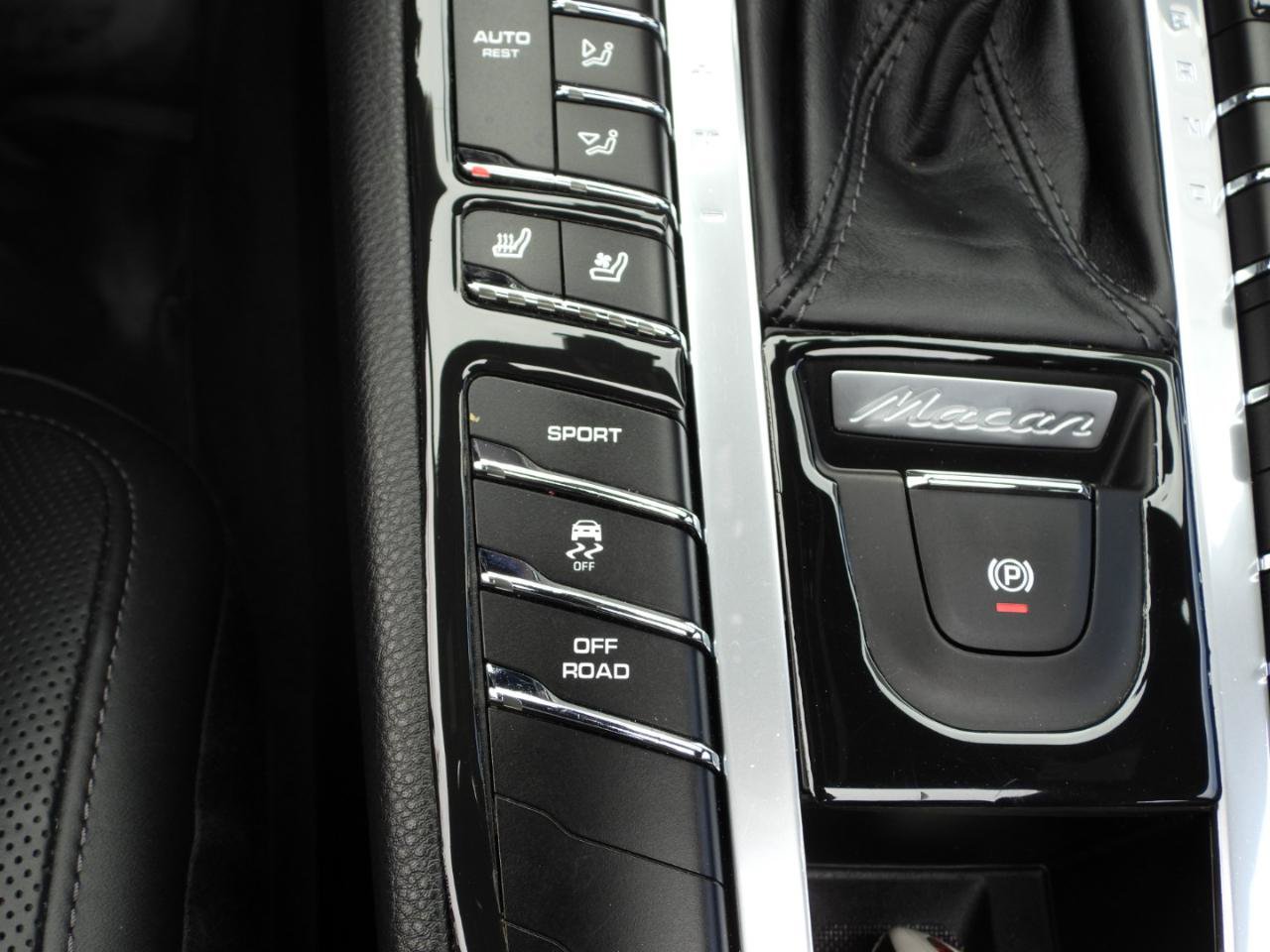 Used 2020 Porsche Macan S AWD/4WD image 77