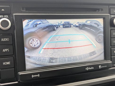 Used 2019 Toyota Tacoma SR5 image 21