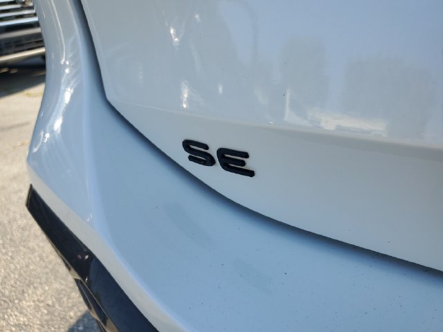 Certified 2025 Volkswagen Tiguan SE R-Line FWD image 14