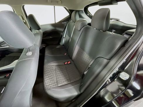 Used 2022 Nissan Kicks S image 23