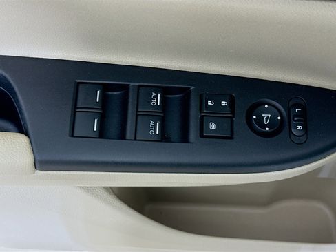 Used 2016 Honda Accord EX-L image 20