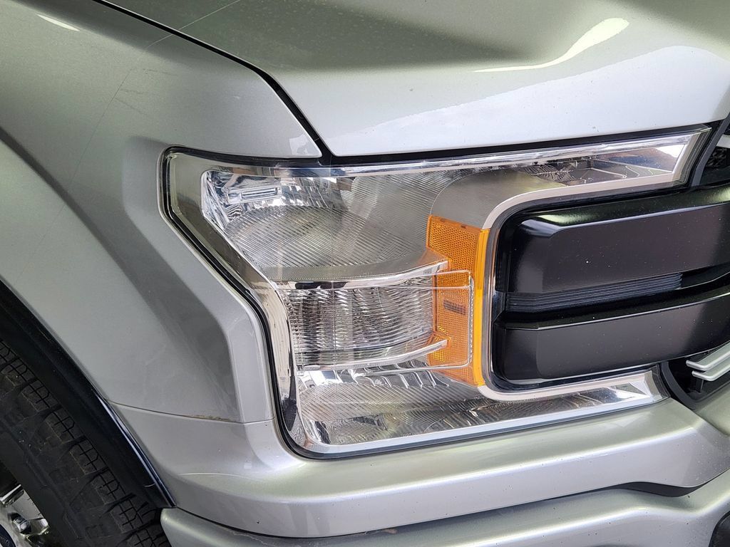 Used 2018 Ford F150 Lariat AWD/4WD image 10