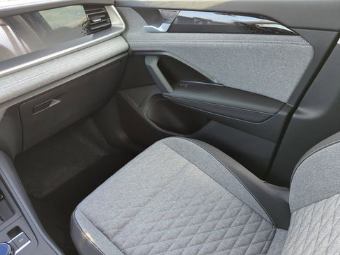 New 2026 Volkswagen Tiguan S image 22