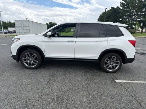 Used 2023 Honda Passport EX-L image 3