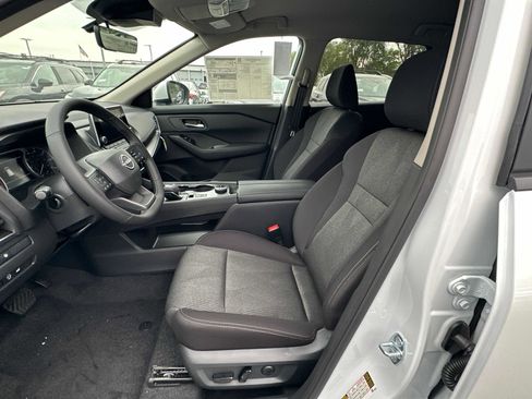 New 2026 Nissan Rogue SV w/ Cold Weather Package image 23