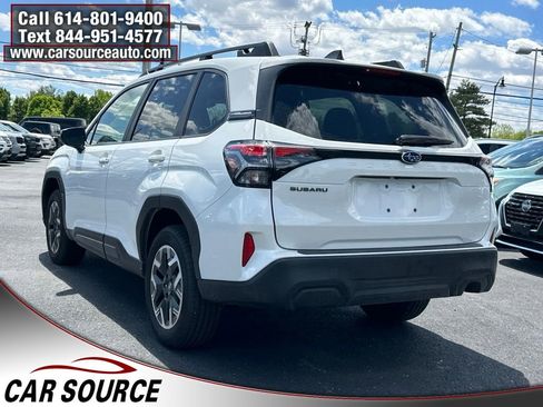 Used 2026 Subaru Forester Premium AWD/4WD image 6