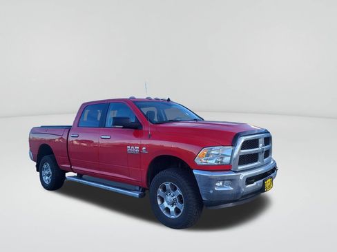 Used 2018 RAM 2500 SLT w/ Luxury Group image 8