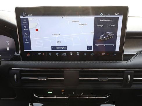 Used 2025 Lincoln Corsair AWD w/ Equipment Group 101A image 17