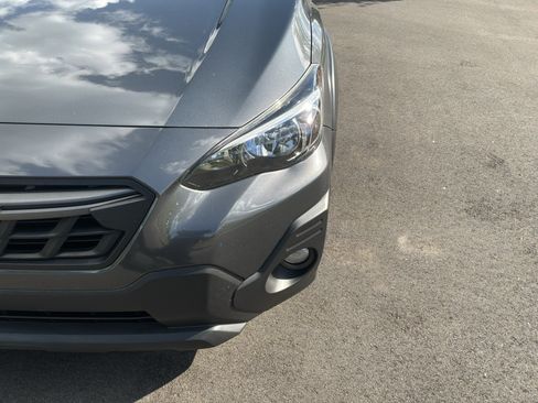 Used 2021 Subaru Crosstrek 2.5i Sport w/ Moonroof Package AWD/4WD image 6