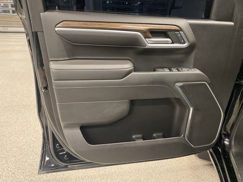 Certified 2022 Chevrolet Silverado 1500 RST image 26