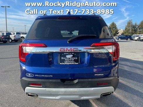 Used 2023 GMC Acadia SLE w/ Driver Convenience Package image 6