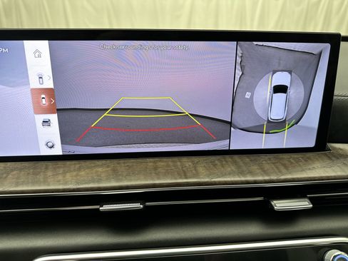 Certified 2026 Genesis GV80 3.5T Prestige image 17