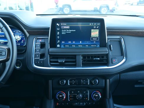 Used 2024 Chevrolet Tahoe High Country image 23