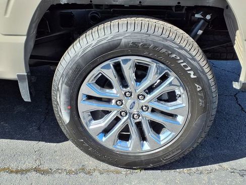 New 2026 Ford F150 XLT w/ XLT Chrome Appearance Package AWD/4WD image 5