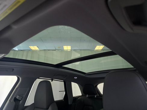 Used 2025 Audi Q5 Premium Plus w/ Premium Plus image 28