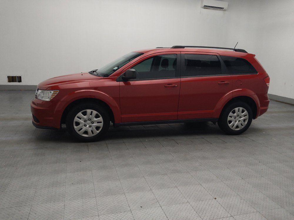 Used 2020 Dodge Journey SE w/ SE Popular Equipment Group FWD image 2