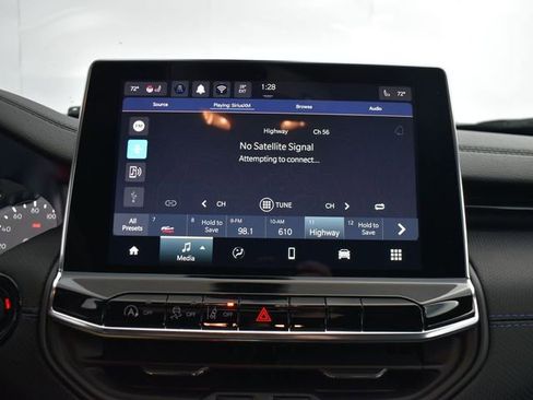 New 2026 Jeep Compass Latitude w/ Sun and Sound Group image 20