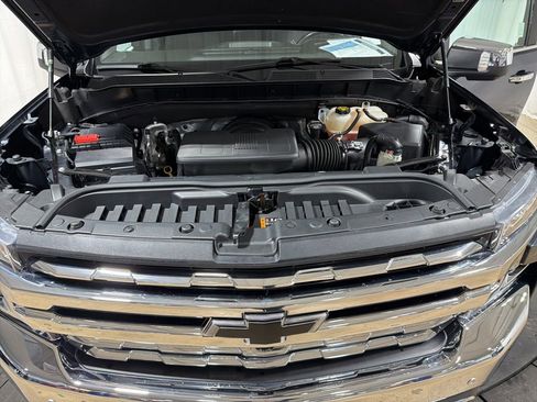 Certified 2022 Chevrolet Silverado 1500 LTZ w/ LTZ Premium Package image 43
