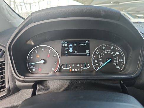Used 2021 Ford EcoSport SE w/ SE Convenience Package image 14