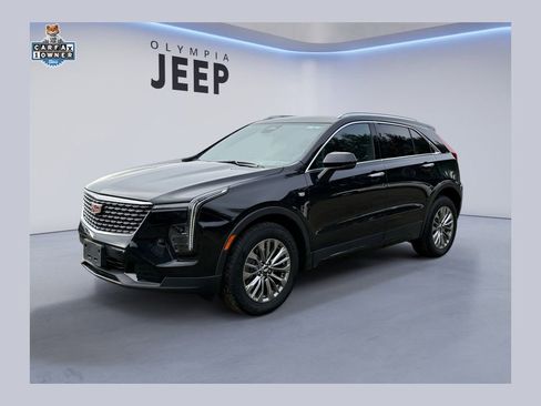 Used 2024 Cadillac XT4 Premium Luxury image 1