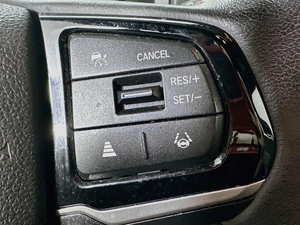 Used 2025 Honda Odyssey Sport-L image 27
