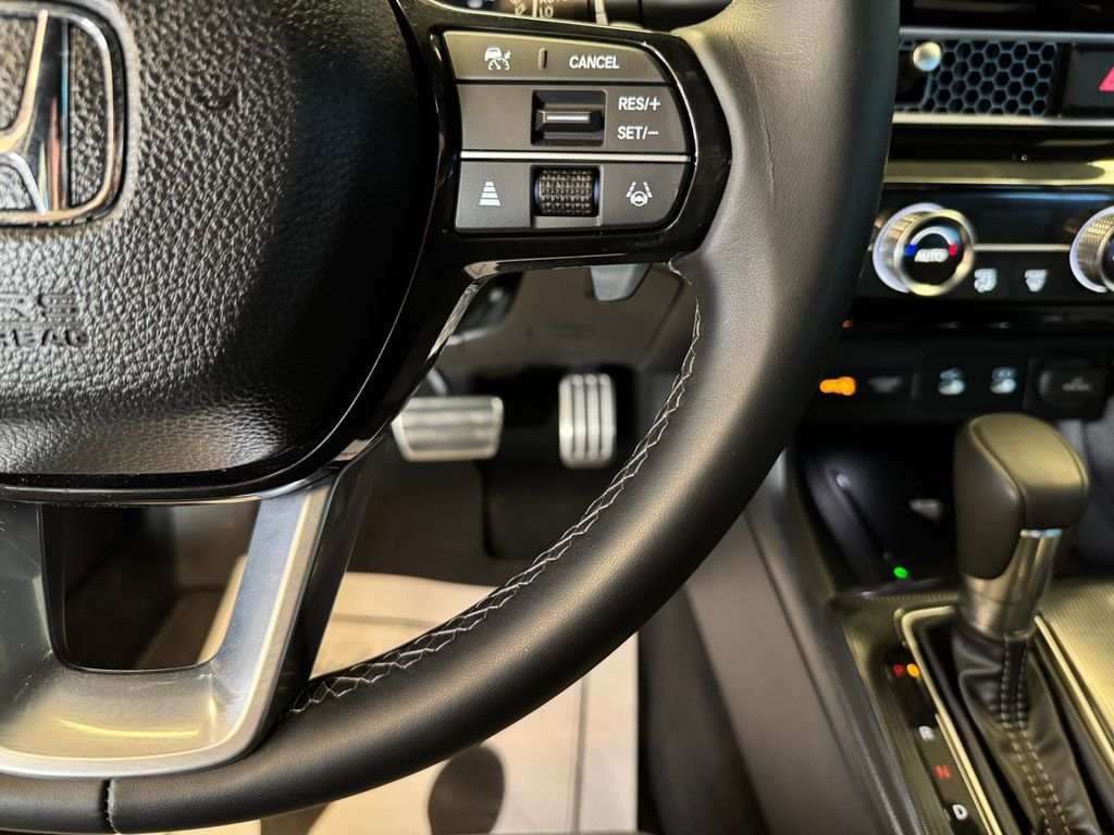 Used 2025 Honda Civic Sport Touring image 12