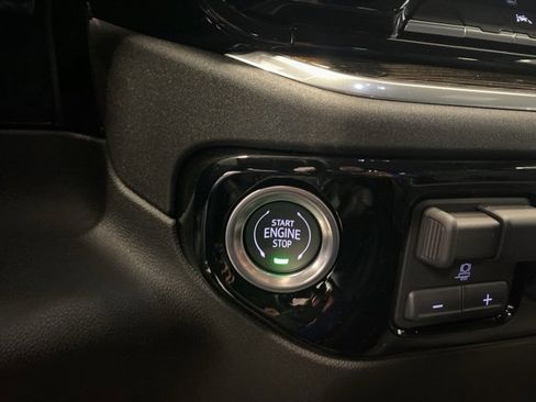 New 2025 Chevrolet Silverado 1500 LT w/ Leather Package image 15