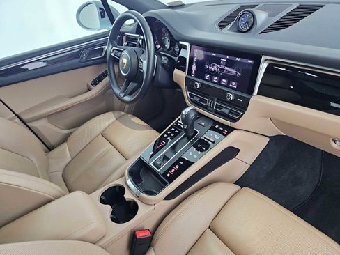 Used 2024 Porsche Macan S image 12