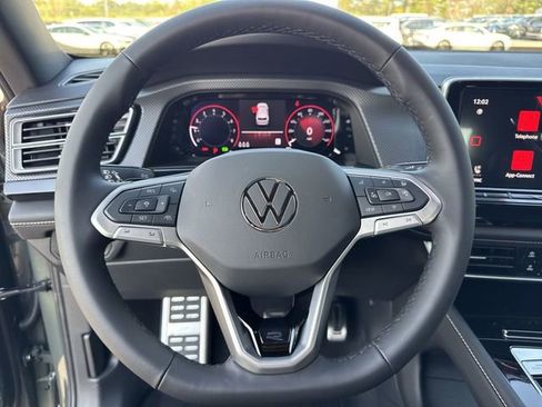 New 2026 Volkswagen Atlas Cross Sport SEL Premium R-Line AWD/4WD image 17