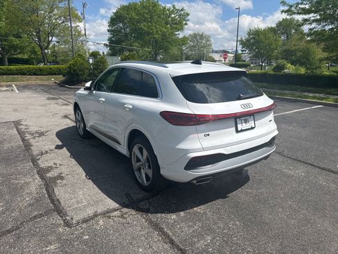 Used 2025 Audi Q5 Premium Plus w/ Premium Plus AWD/4WD image 7