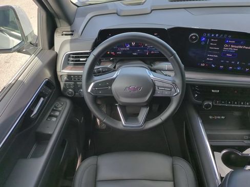 Certified 2025 Chevrolet Tahoe Z71 w/ Comfort Package AWD/4WD image 19